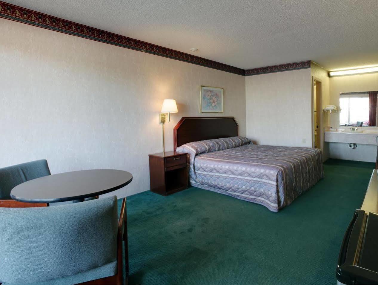 Americas Best Value Inn Mountain View Exterior photo